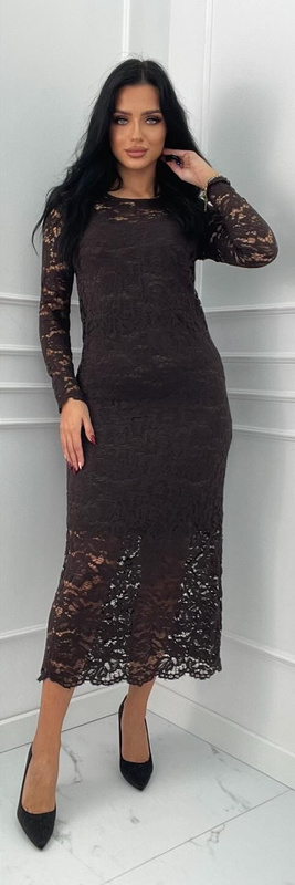Czekoladowa sukienka z koronki, krój midi elegancja na przyjęcia bankiety