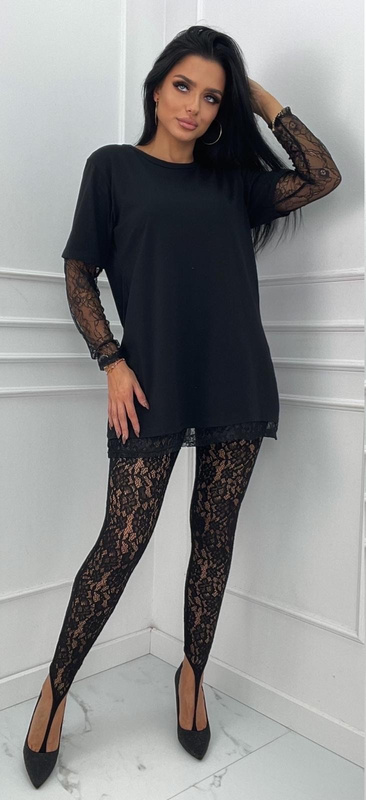 Czarna bluzka damska t-shirt, tunika oversize z koronkowymi rękawami