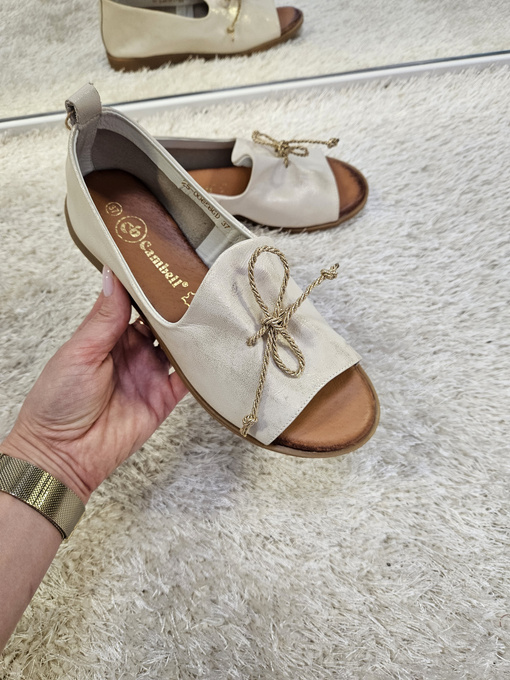 Złote sandały  damskie na płaskim obcasie ze skóry naturalnej