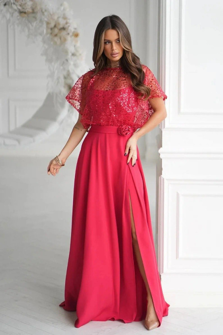 Elegancka Czerwona Sukienka Na Ramiączkach Z Cekinowym Bolerkiem 333-02