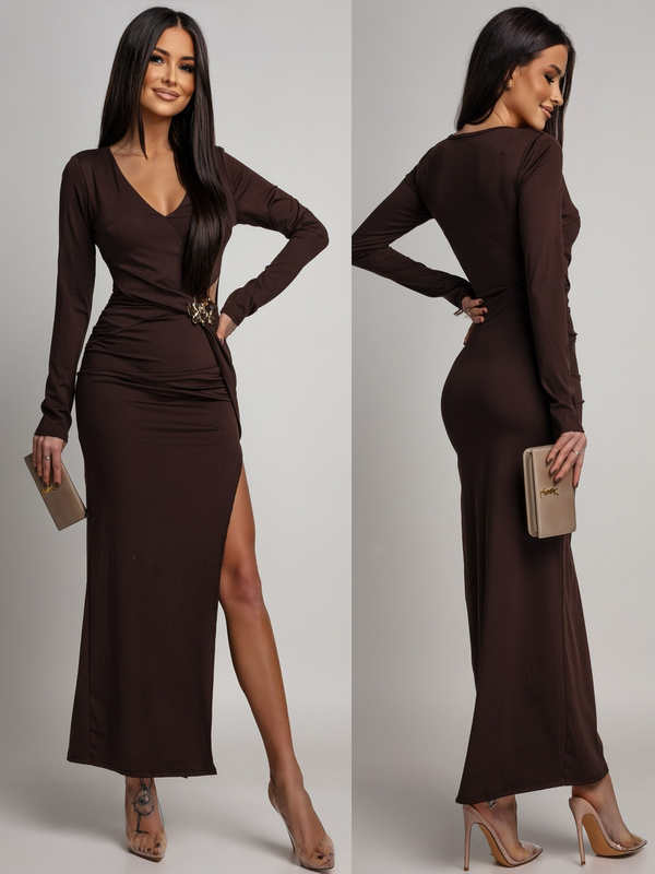 ELEGANCKA SUKIENKA MAXI Z BIŻUTERYJNYM ZDOBIENIEM ELVI BRĄZOWA